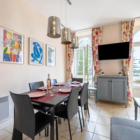 Francia-2 By Interhome